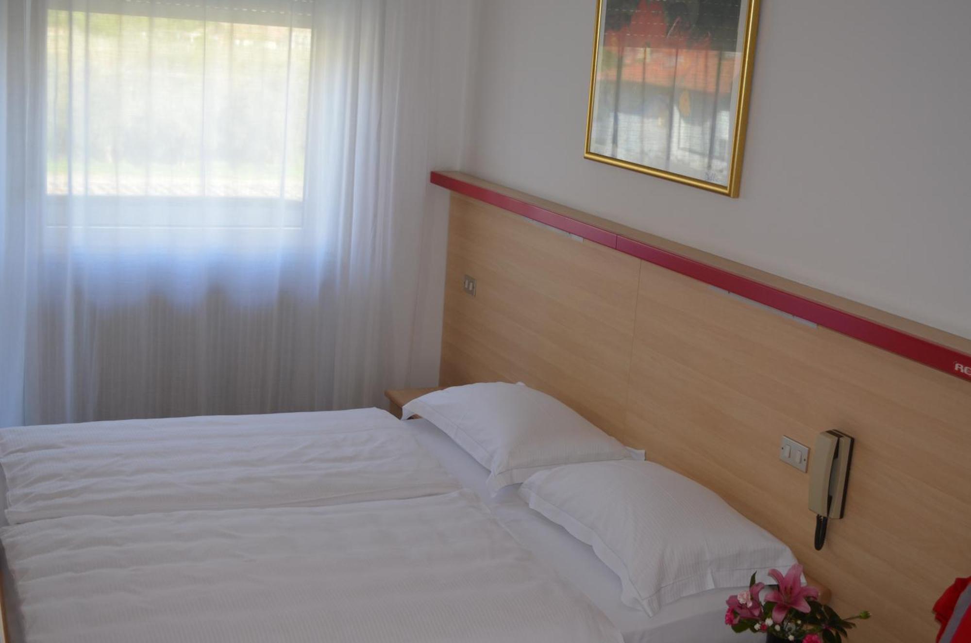 טורבולה Park Hotel Eden חדר תמונה